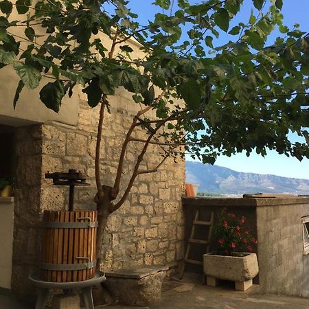 Guesthouse Cipre Lumbarda Buitenkant foto