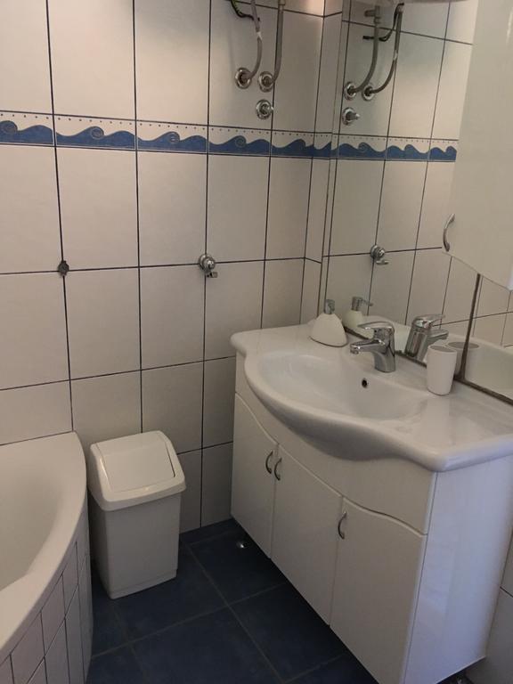 Guesthouse Cipre Lumbarda Buitenkant foto